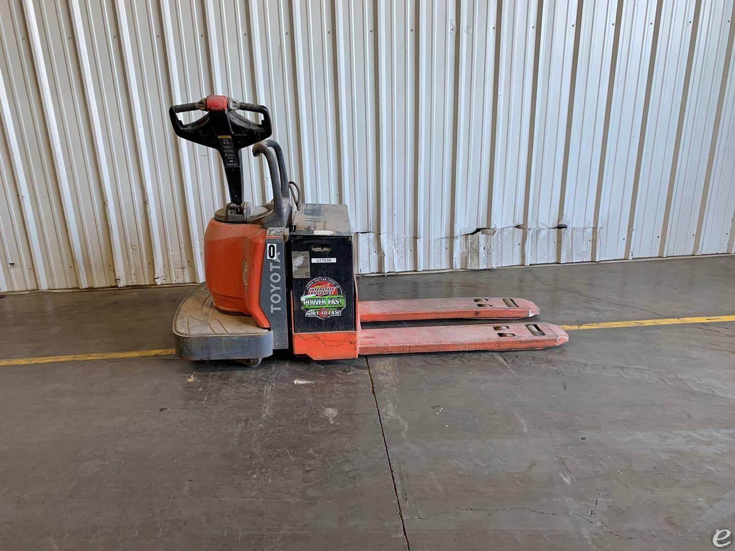 2013 Toyota 8HBE30 Electric Forklift - 123Forklift