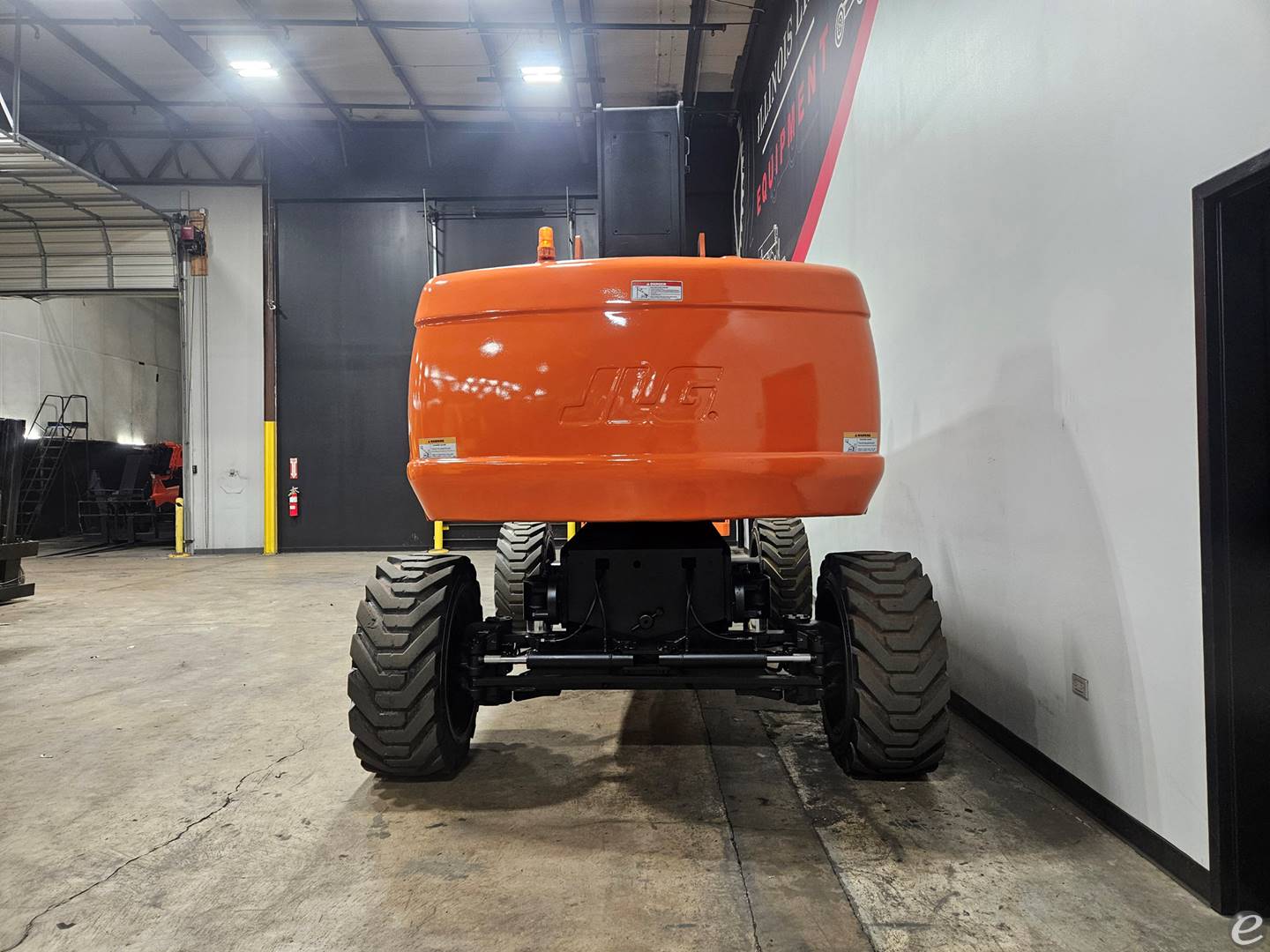 2015 JLG 800S