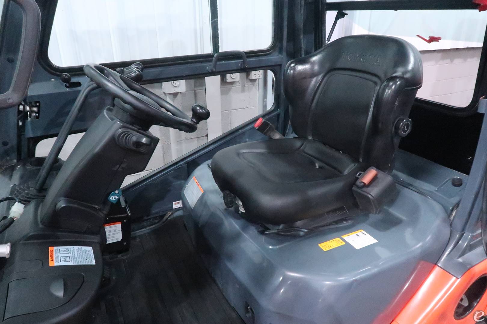 2020 Toyota 8FDU25