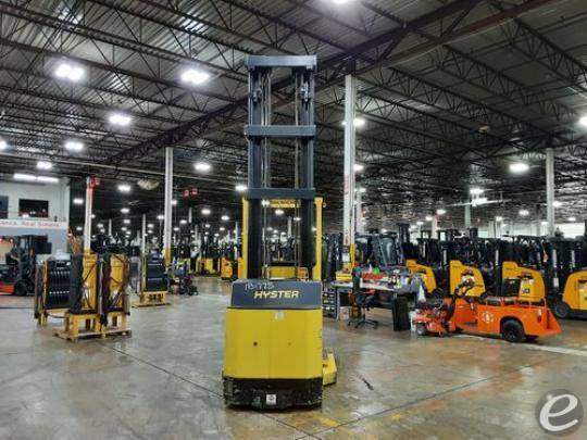 2017 Hyster R30XMA3 Electric Order Picker - 123Forklift