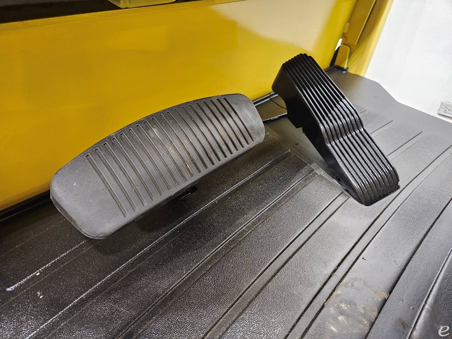 2021 Hyster E100XN