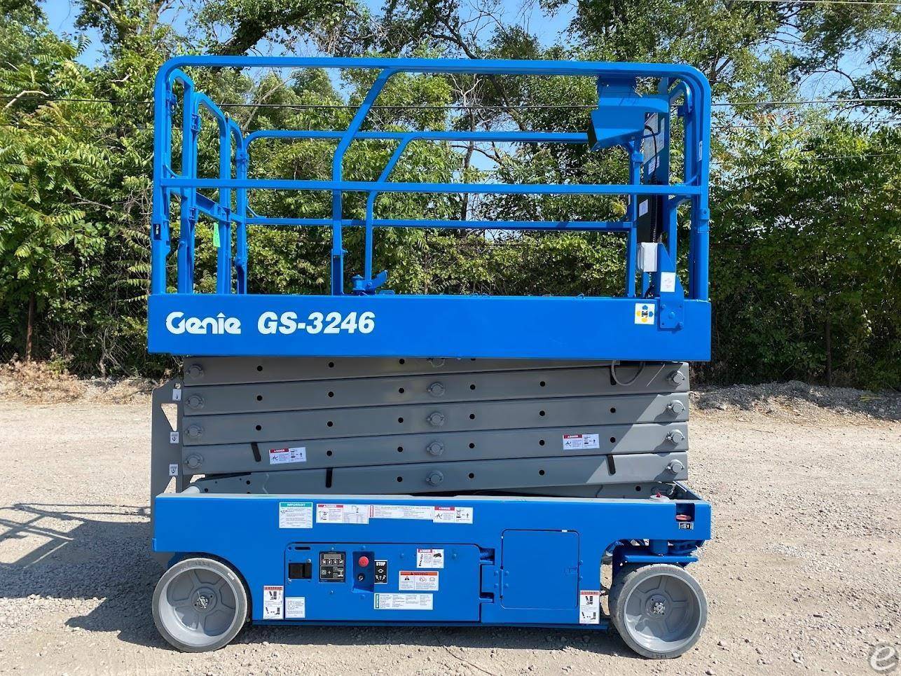 2012 Genie GS3246 Electric Scissor Lift - 123Forklift