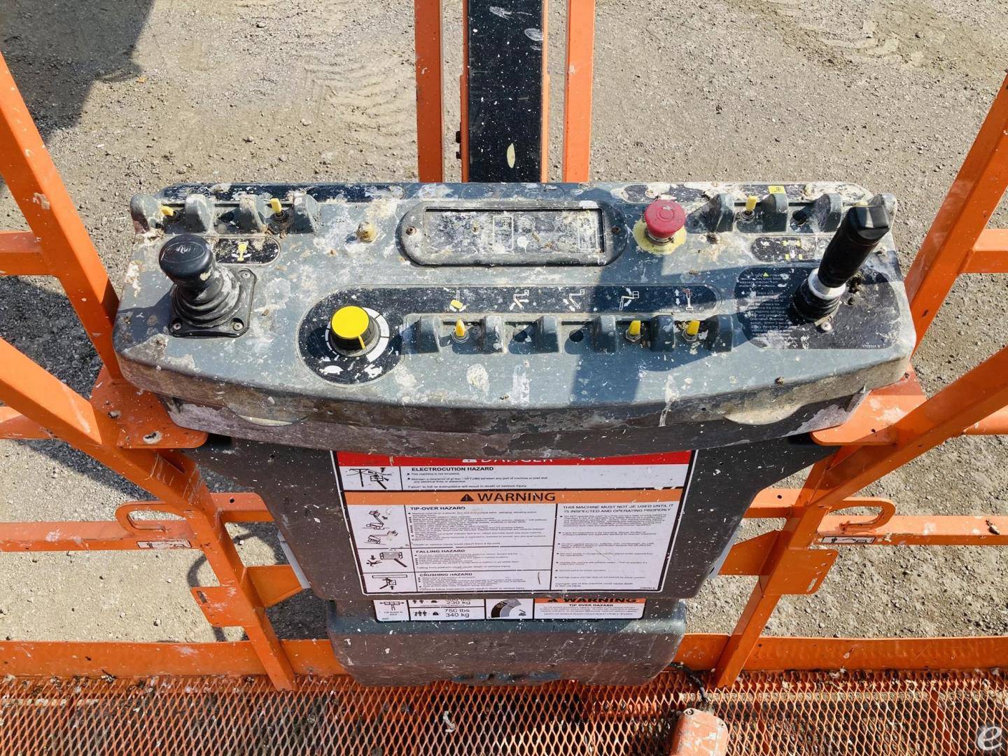 2013 JLG 860SJ
