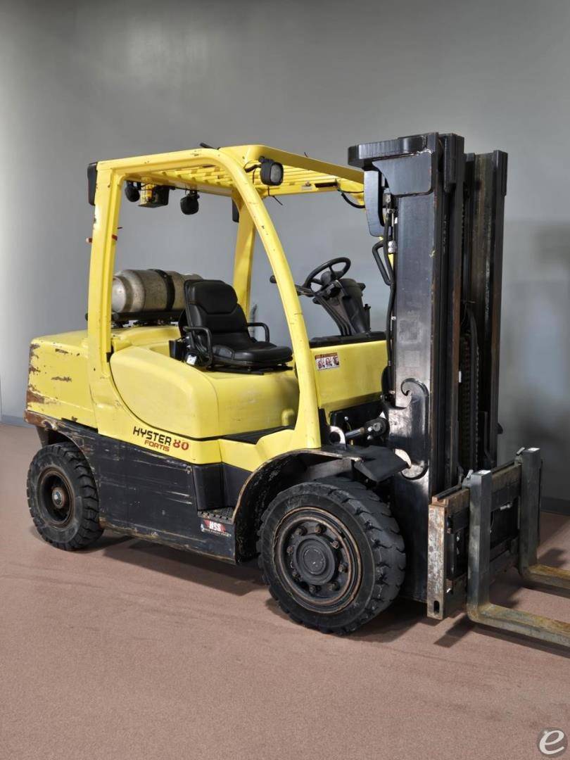 2015 Hyster H80FT LP Gas Forklift - 123Forklift