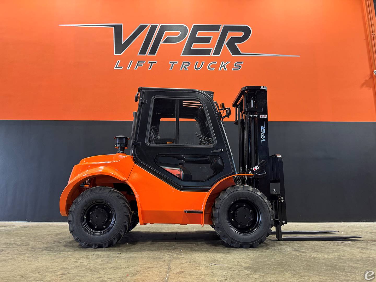 2026 Viper Lift Trucks RTD25F-4