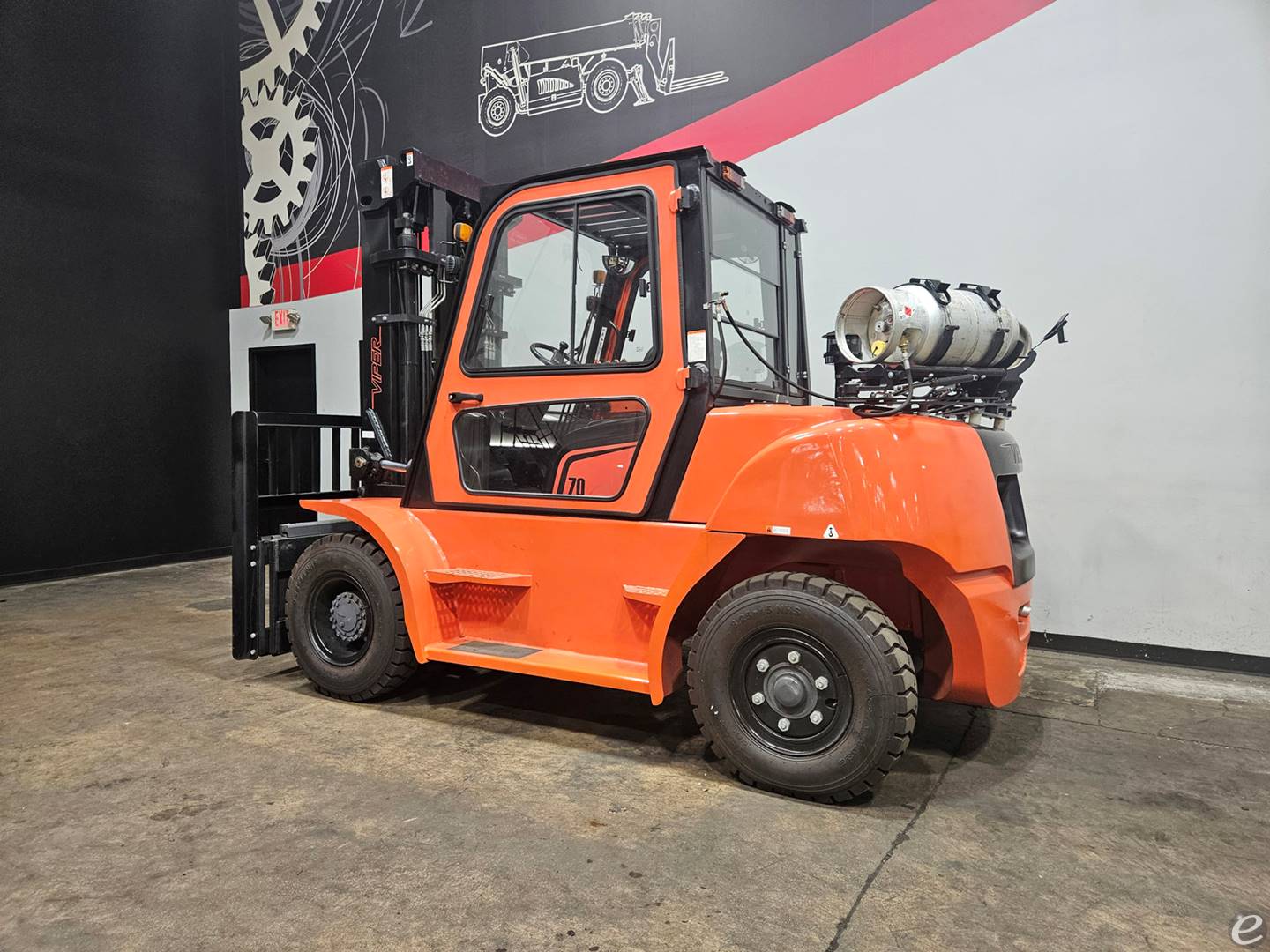 2024 Viper Lift Trucks FY70