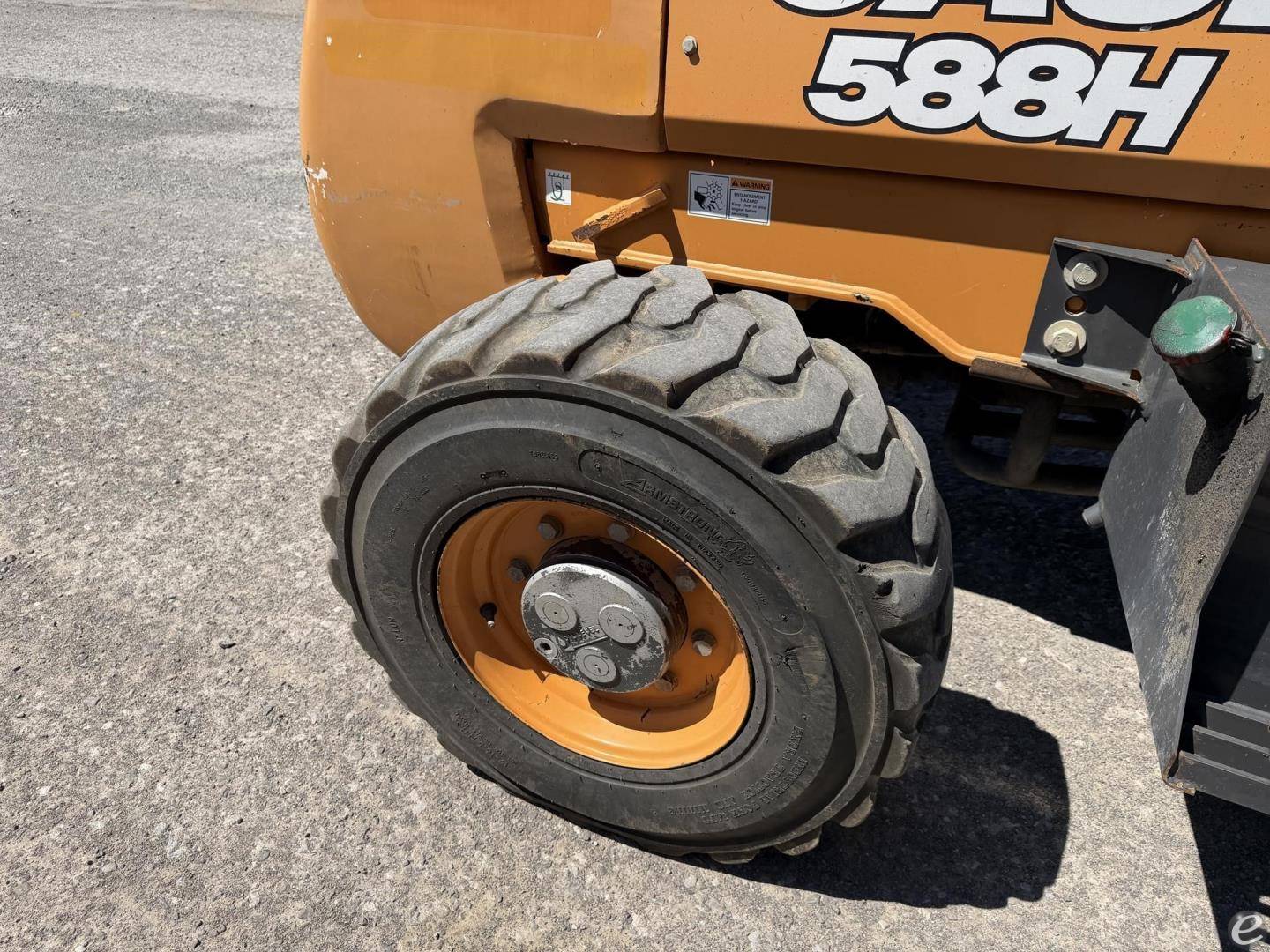 2020 Case 588H