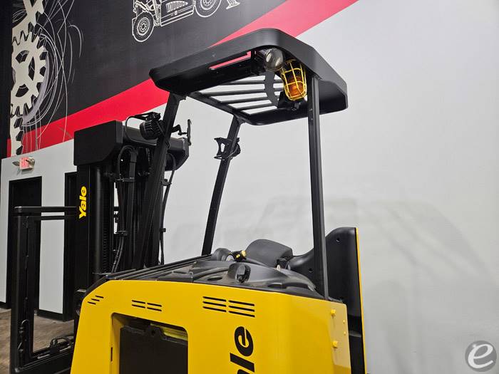 2017 Yale ESC404