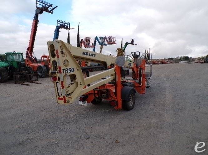 2019 JLG T350