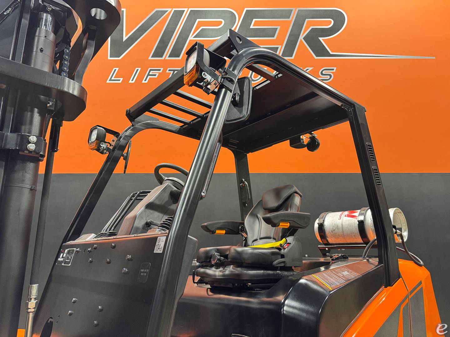 2026 Viper Lift Trucks Y50F