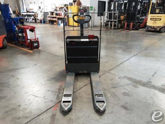 2018 Unicarriers WLXT2W7S22V Electric Forklift - 123Forklift