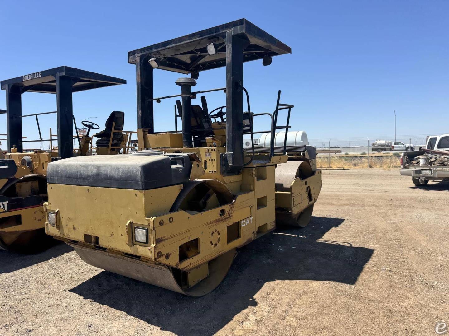 1990 Cat CB-534