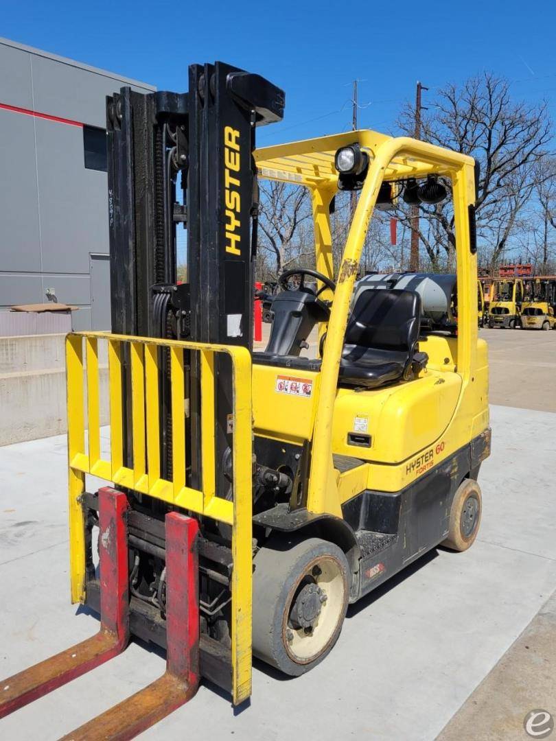 2016 Hyster S60FT LP Gas Forklift - 123Forklift