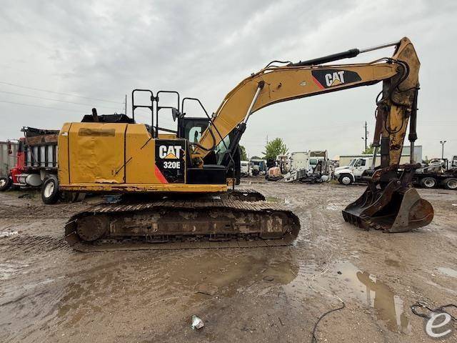2013 Cat 320E