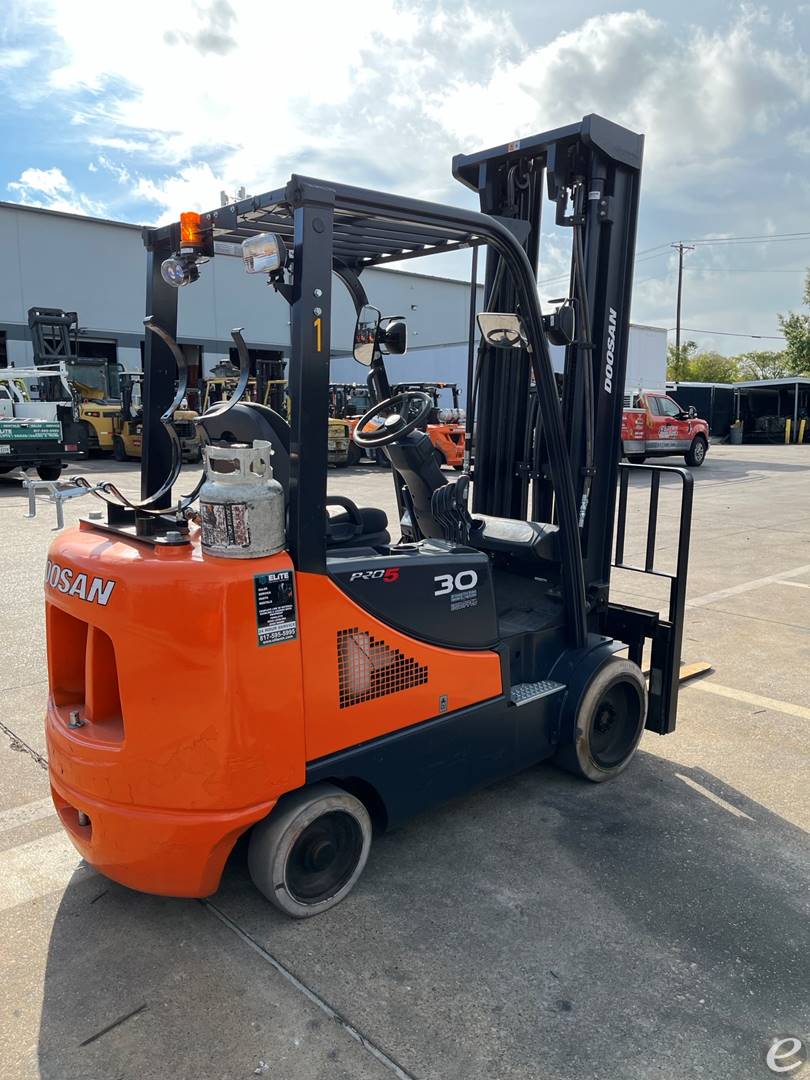 2018 Doosan GC30P-5