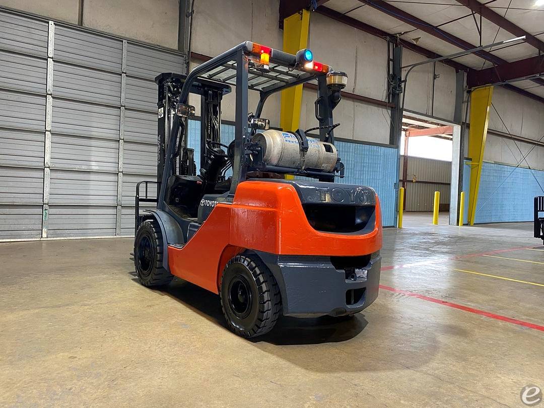 2017 Toyota 8FGU30 LP Gas Forklift - 123Forklift
