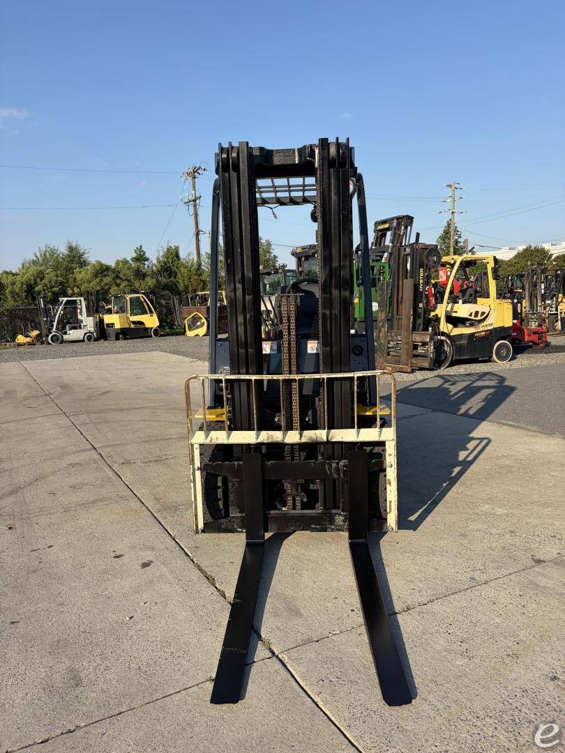 2019 Yale GLP050MX