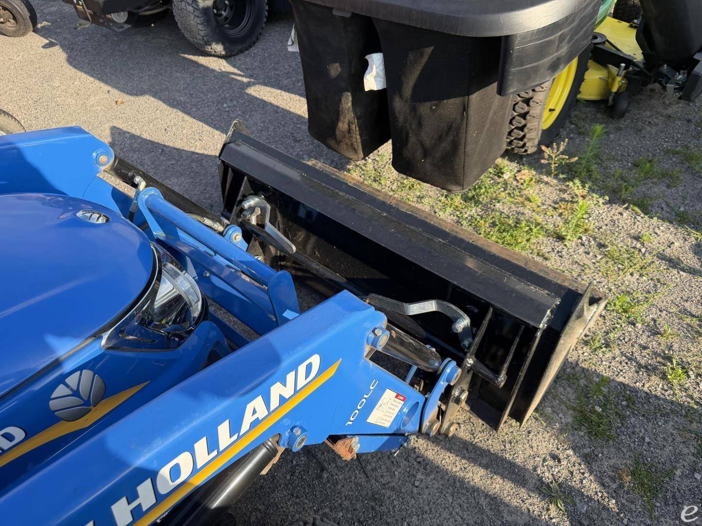 2021 New Holland WORKMASTER 25S