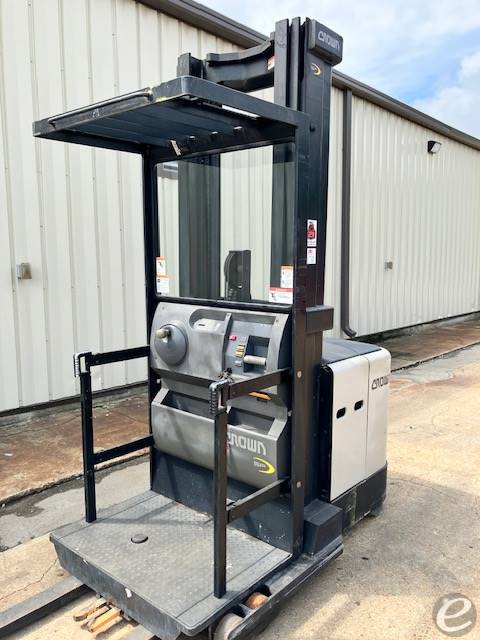 2008 Crown SP3505-30