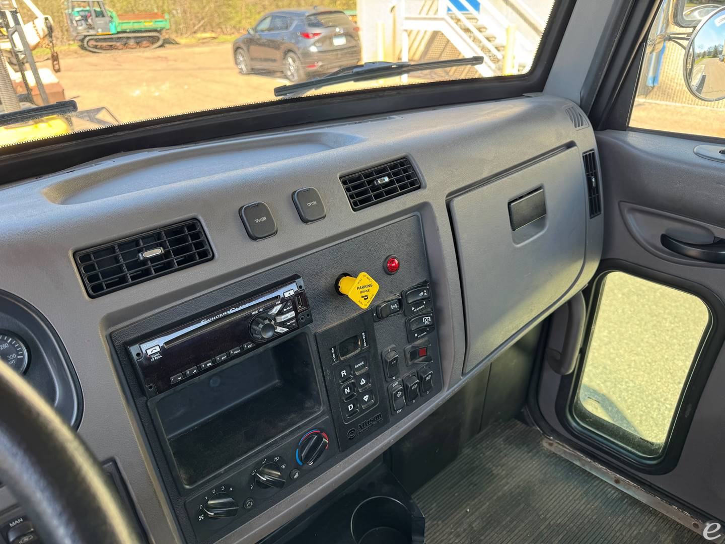 2019 Peterbilt 337 Rollback