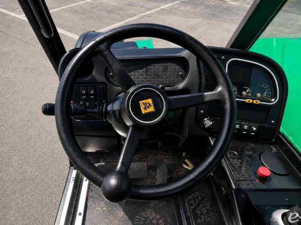 2015 JCB 525-60