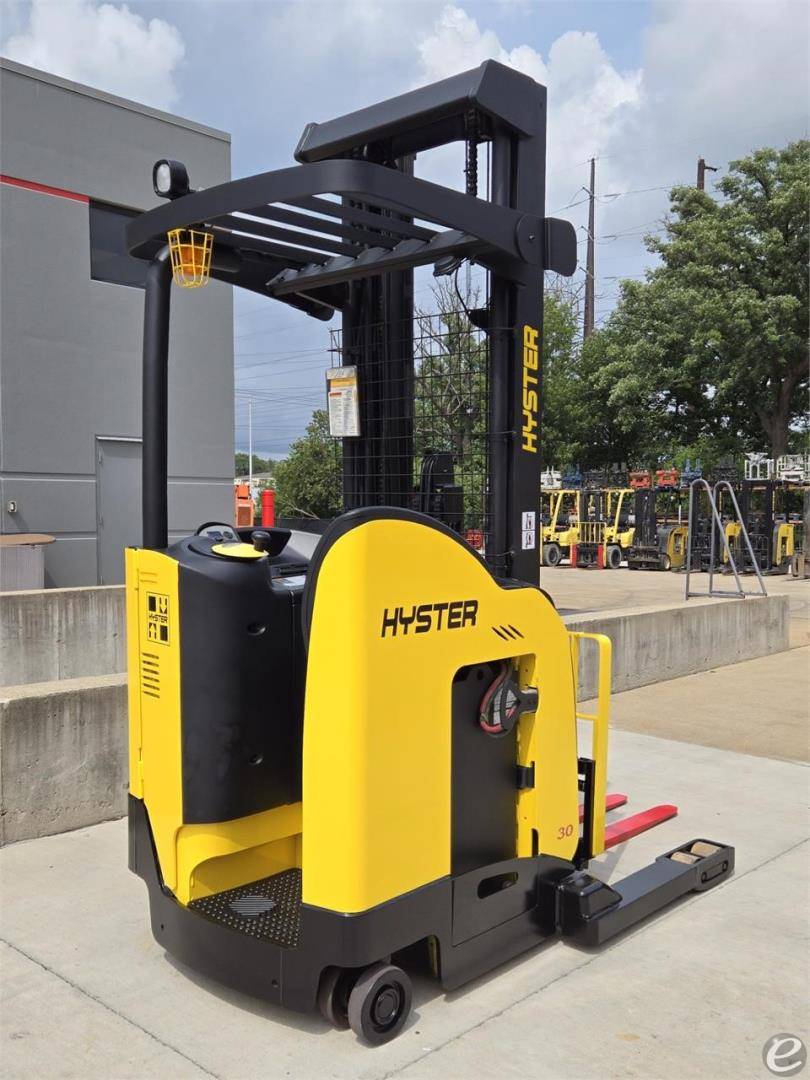 2018 Hyster N30ZDR2 Electric Reach Truck - 123Forklift