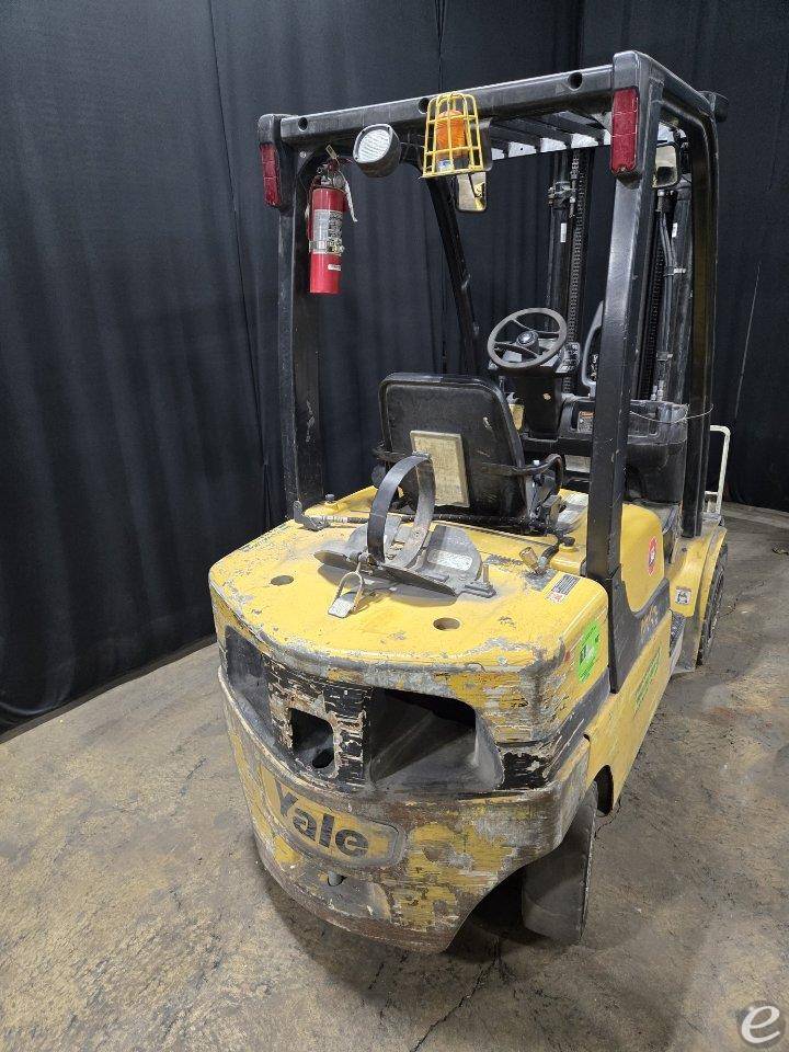 2016 Yale GP050LX