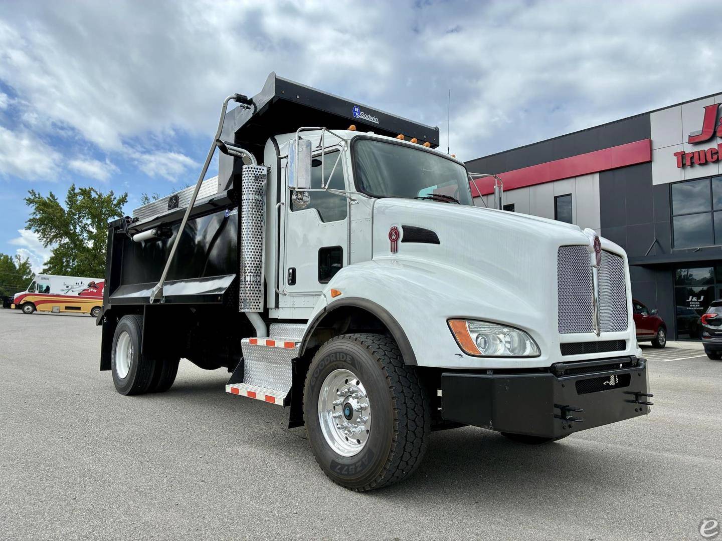 2012 Kenworth T440