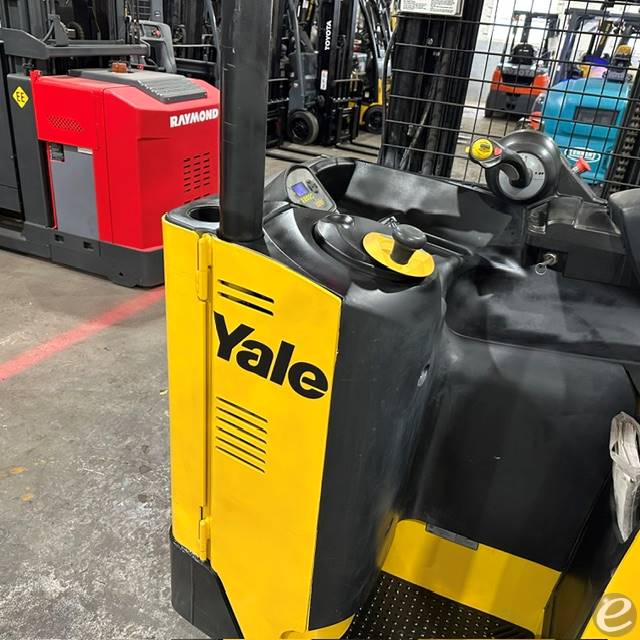 2022 Yale NR045EB