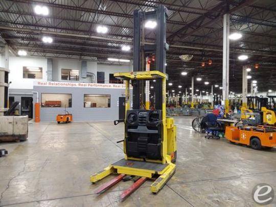 2017 Hyster R30XMA3 Electric Order Picker - 123Forklift