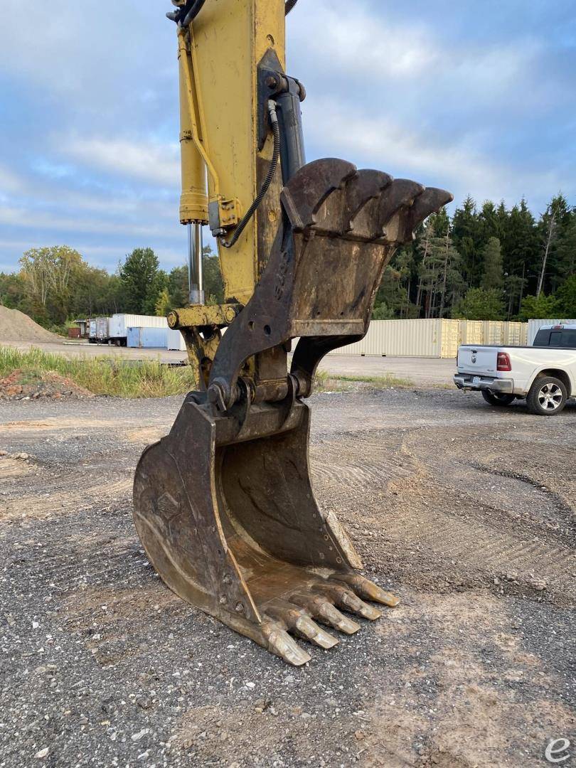 2017 Komatsu PC290 LC-11