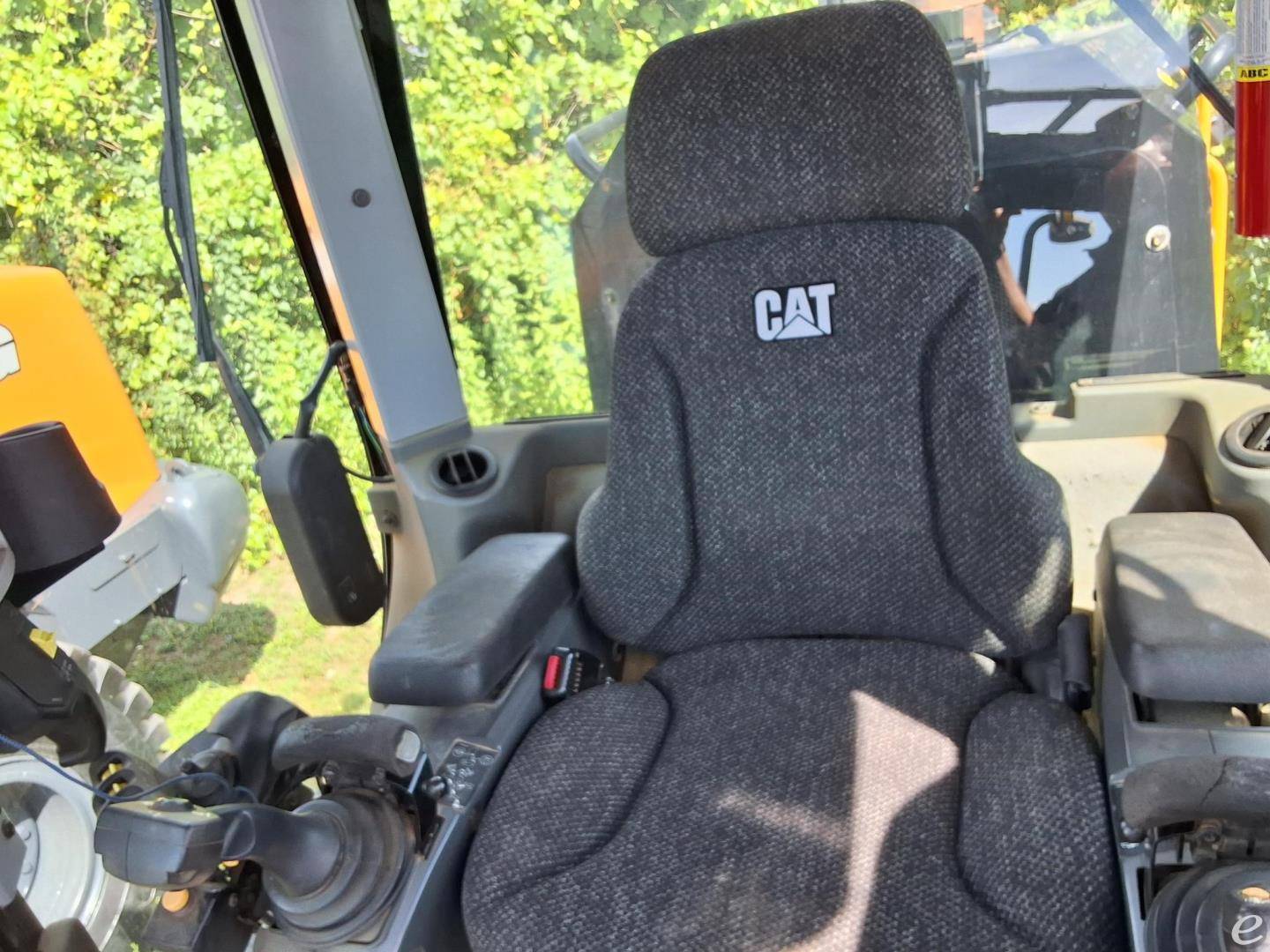 2014 Cat 160M3 AWD