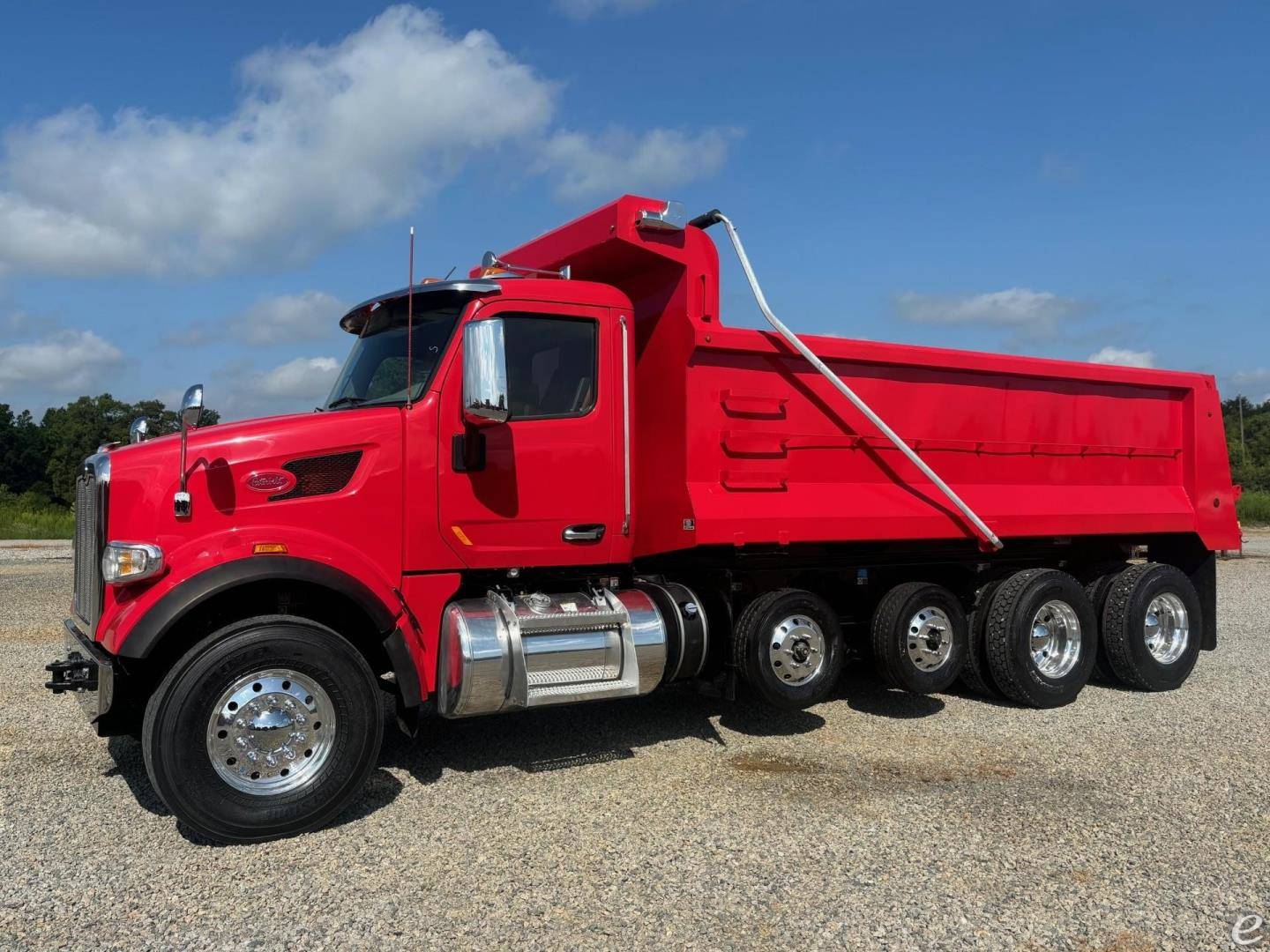 2022 Peterbilt 567