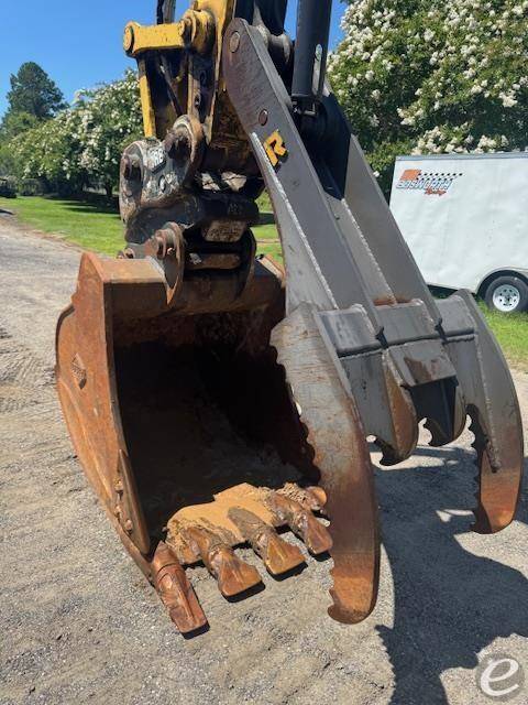 2018 Komatsu PC210 LC-11