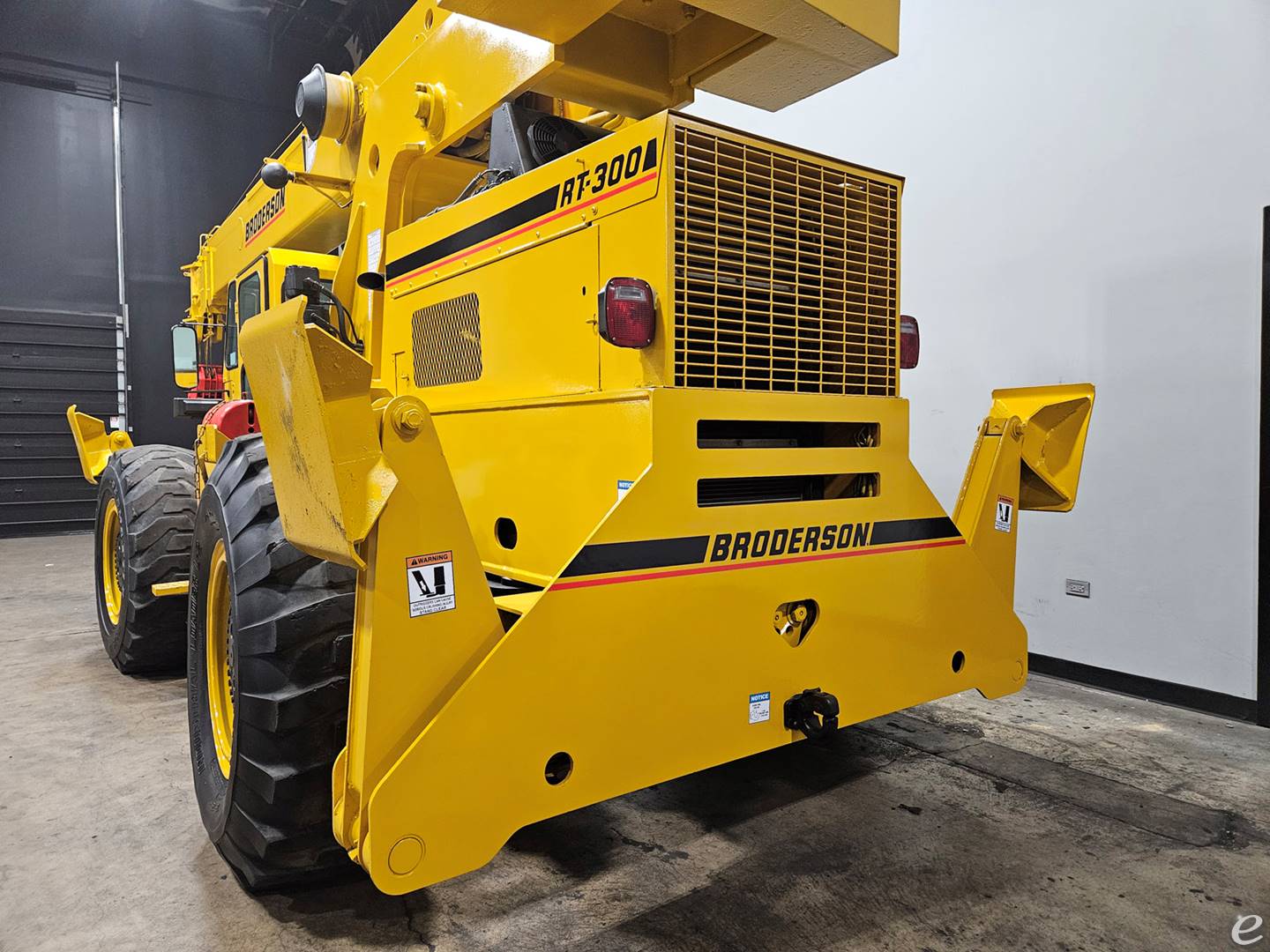 2013 Broderson RT300-2G