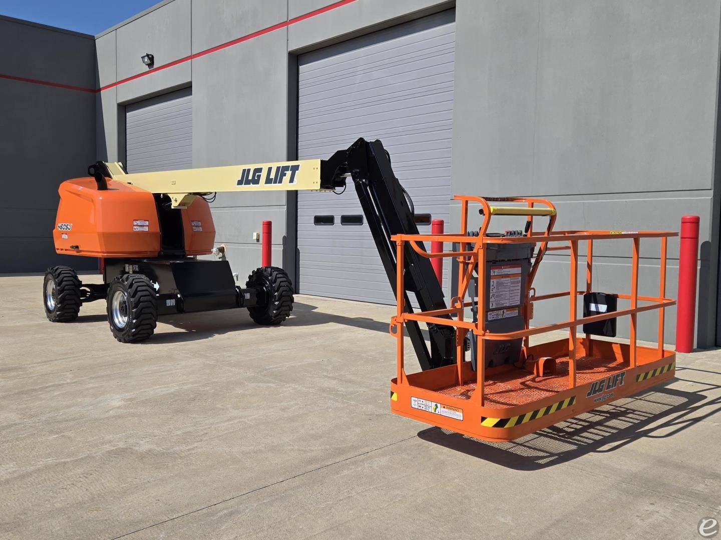 2017 JLG 460SJ