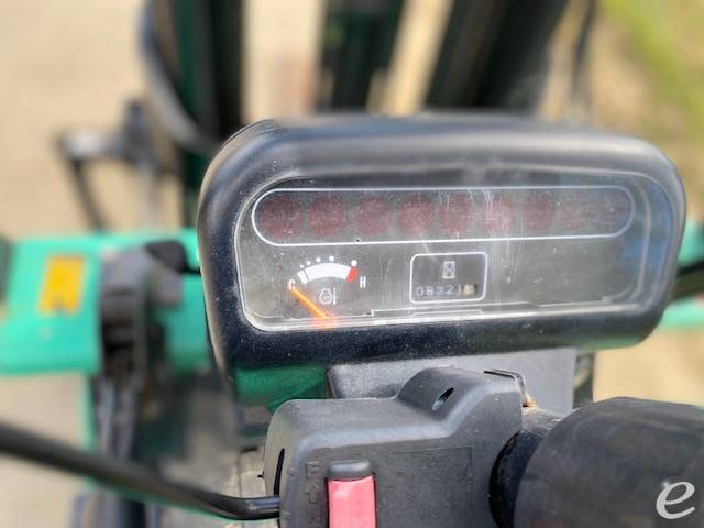 2001 Mitsubishi FGC15K LP Gas Forklift - 123Forklift