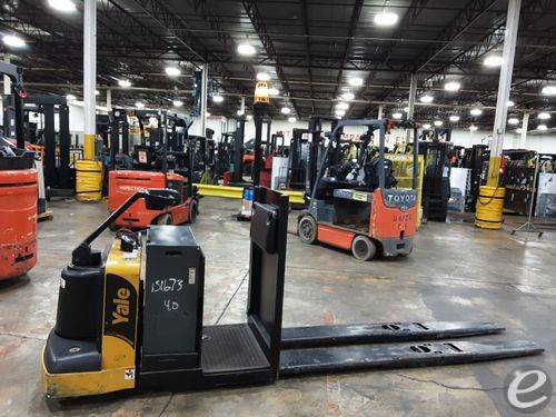 2014 Yale MPC080