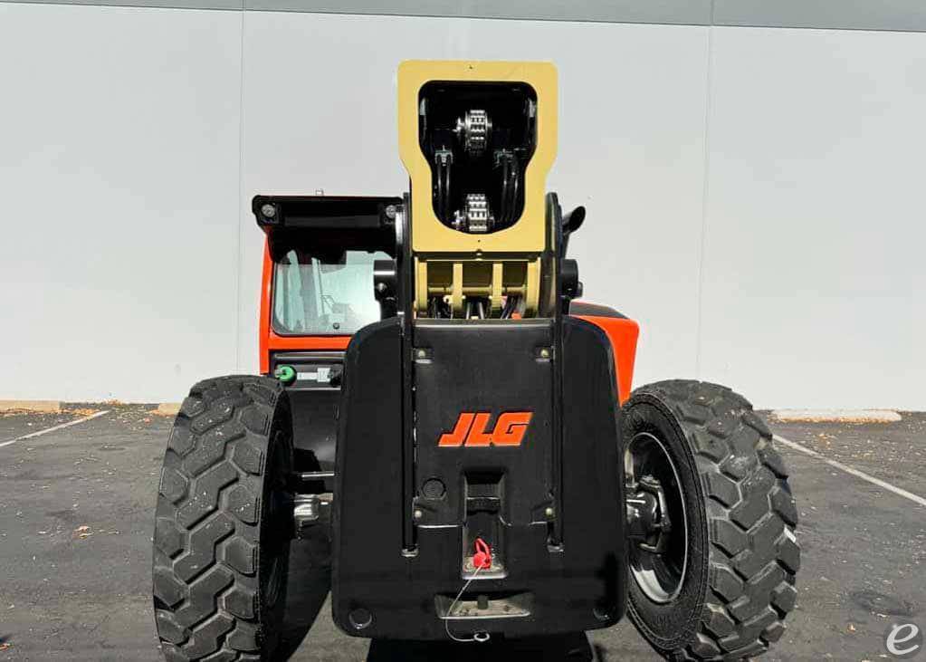 2026 JLG 1255