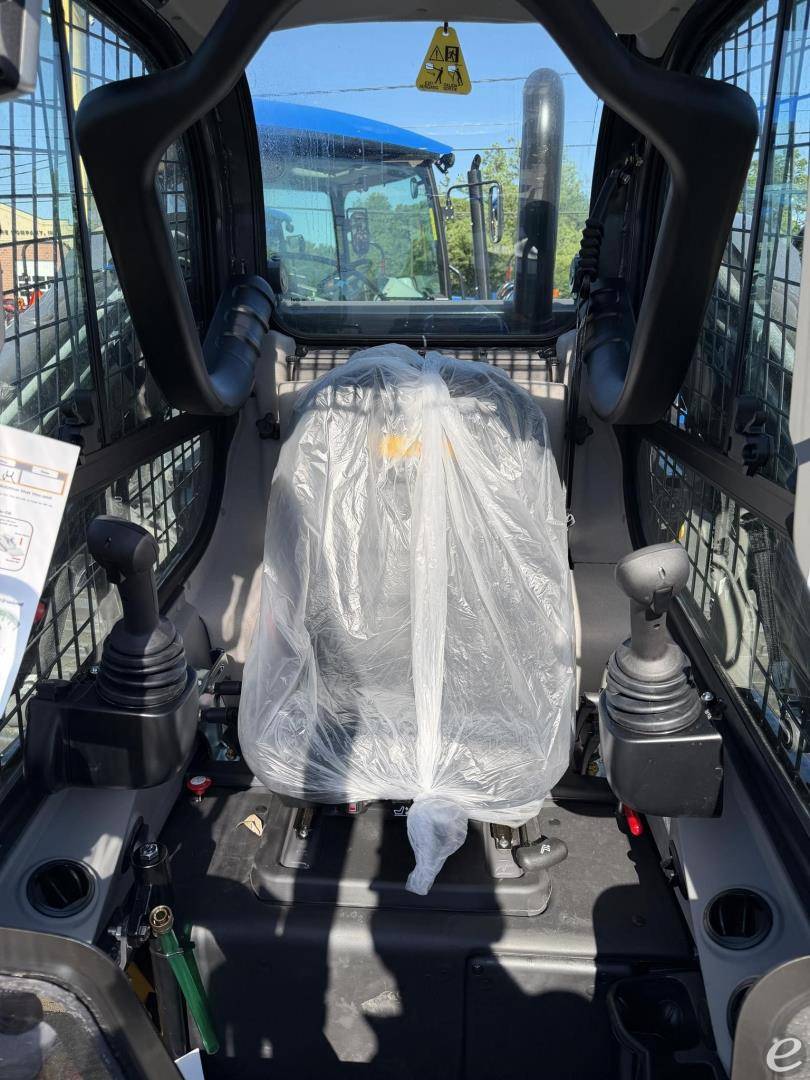 2026 New Holland C337