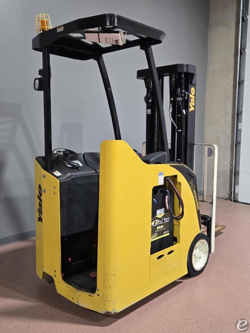 2019 Yale ESC030AD Electric Forklift - 123Forklift