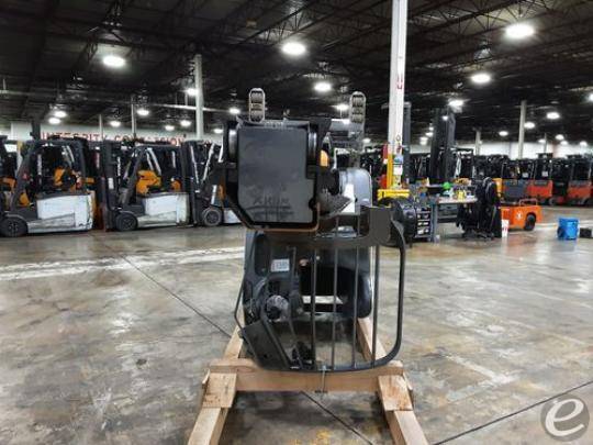 2017 Crown RMD6025-32 Electric Reach Truck - 123Forklift