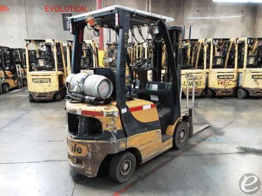 2016 Yale GLP030 LP Gas Forklift - 123Forklift