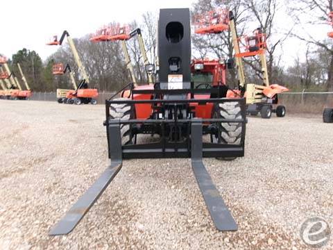 2016 JLG G15-44A