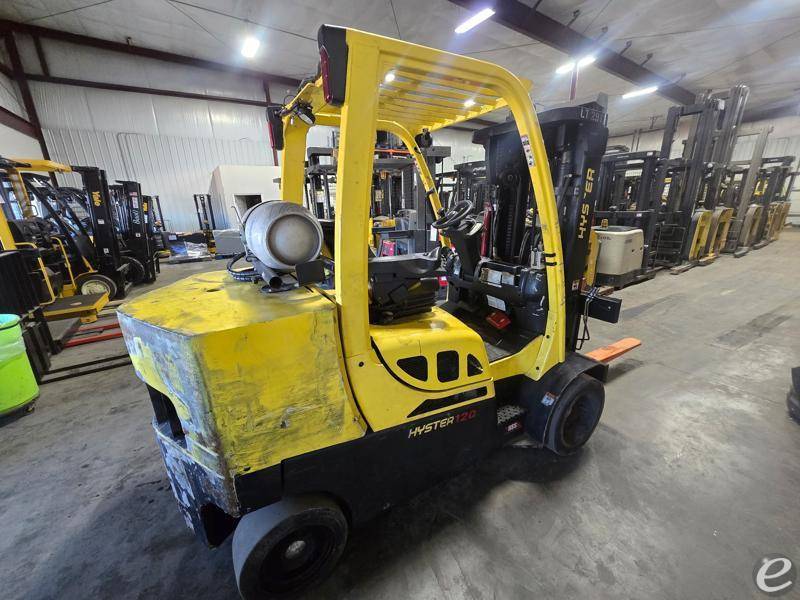 2017 Hyster S120FTS