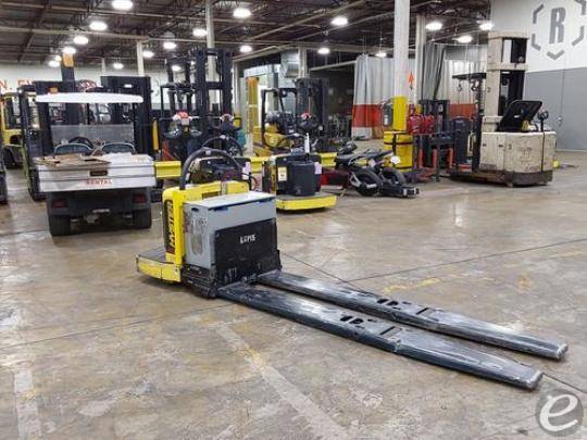 2017 Hyster B80ZHD Electric Forklift - 123Forklift