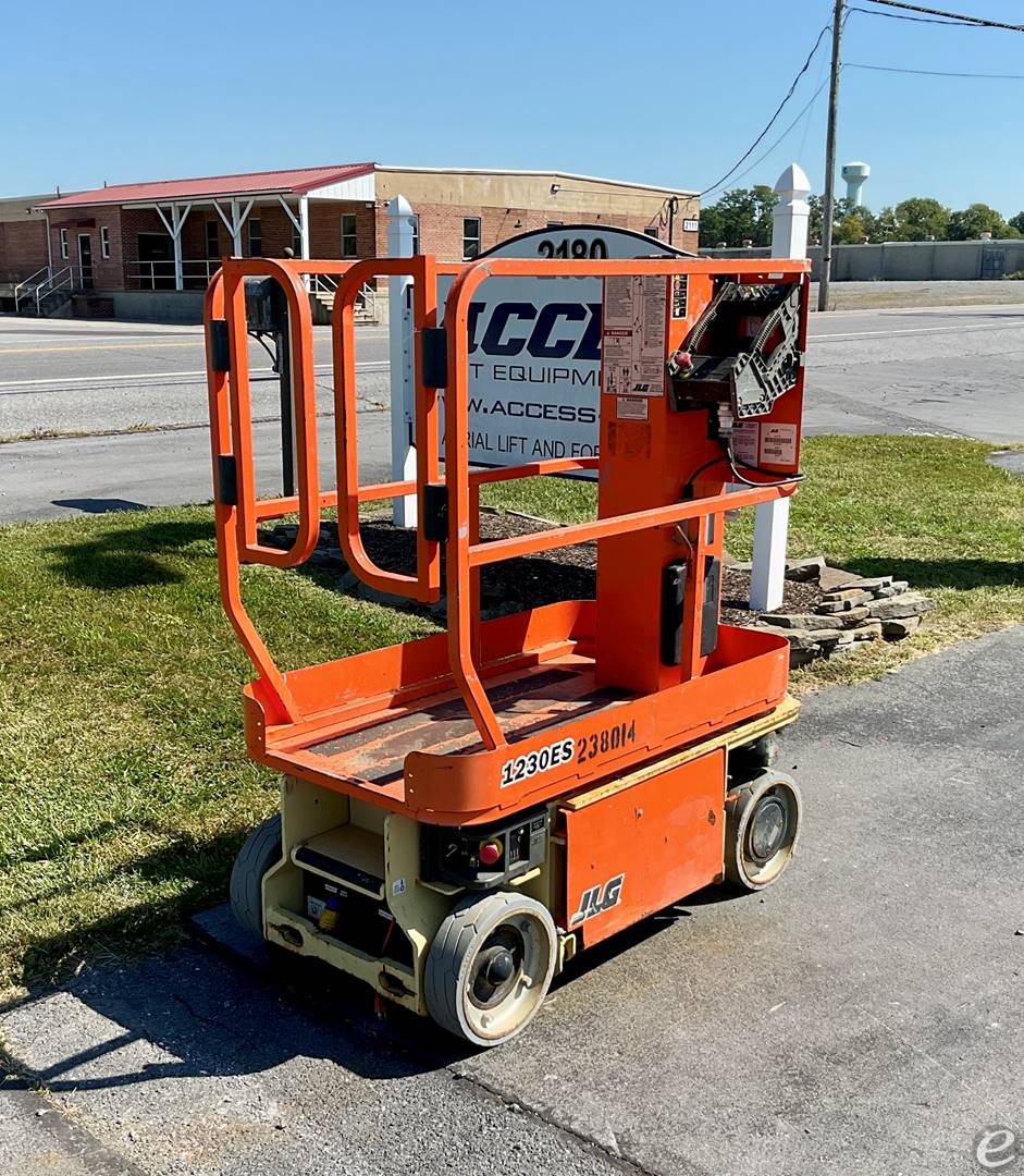 2019 JLG 1230ES
