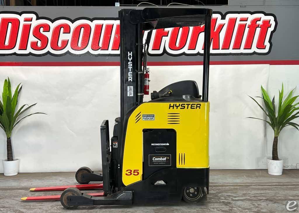 2017 Hyster N4DZRS2 Electric Reach Truck - 123Forklift
