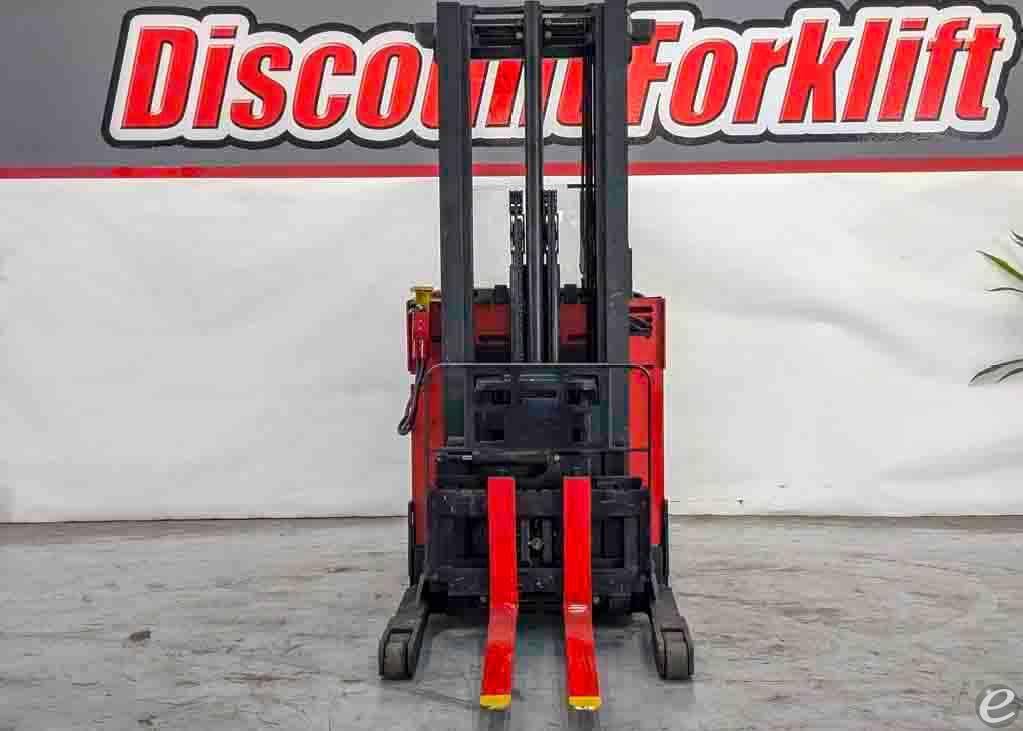 1999 Raymond EAS R30TT Electric Reach Truck - 123Forklift