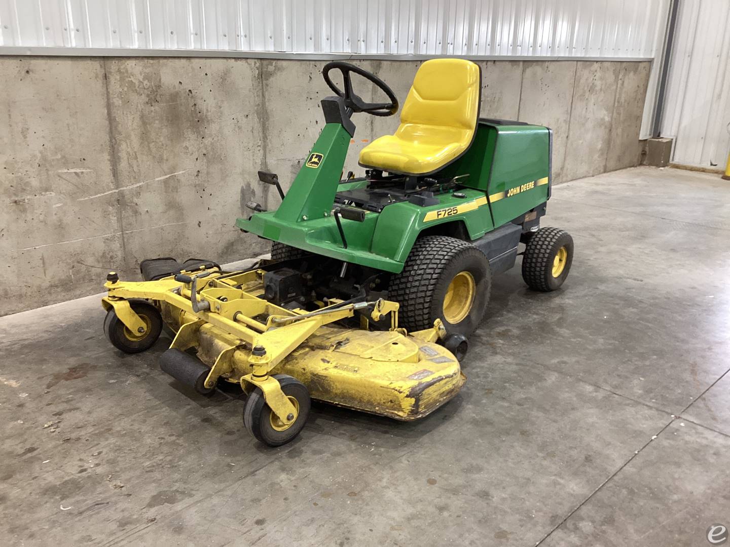 1998 John Deere F725